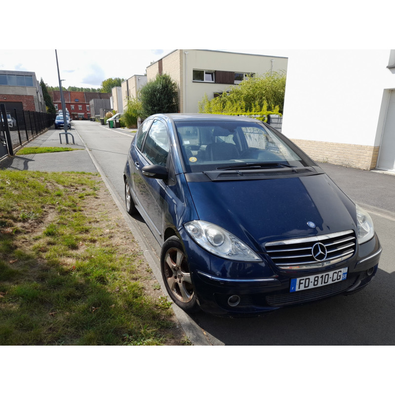 Porte avant droit MERCEDES CLASSE A 169 Photo n°11