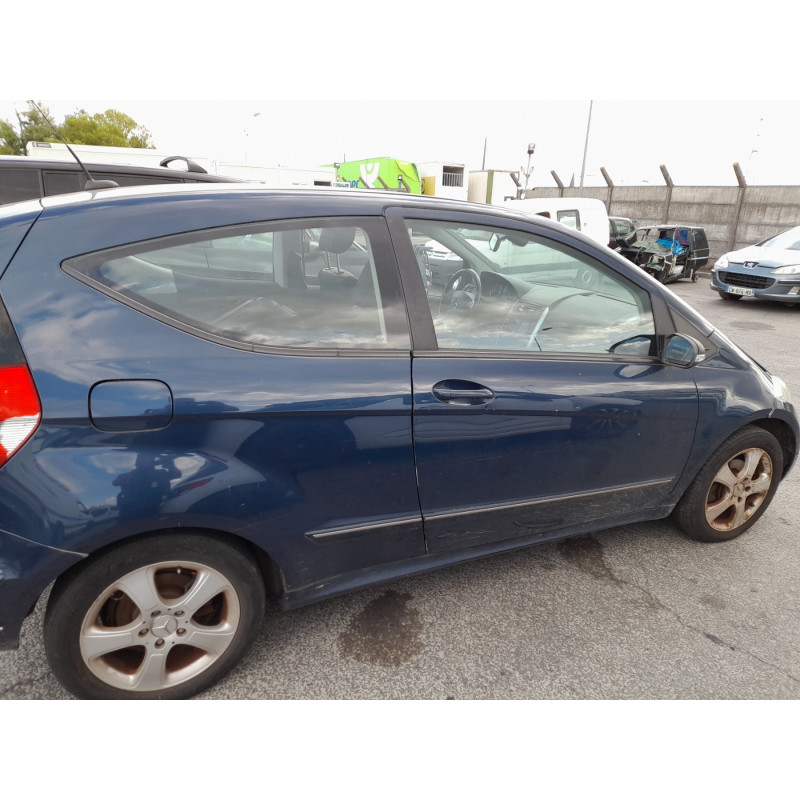 Porte avant droit MERCEDES CLASSE A 169 Photo n°14