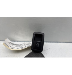 Interrupteur de leve vitre avant droit MERCEDES CLASSE A 169 Photo n°1