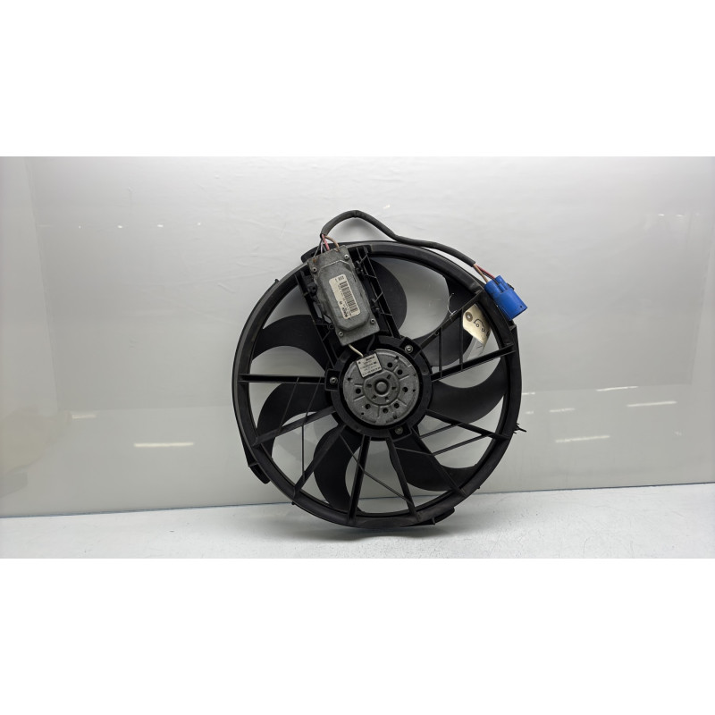 Moto ventilateur radiateur MERCEDES CLASSE A 169 Photo n°4