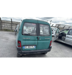 Vitre avant droit PEUGEOT PARTNER 1