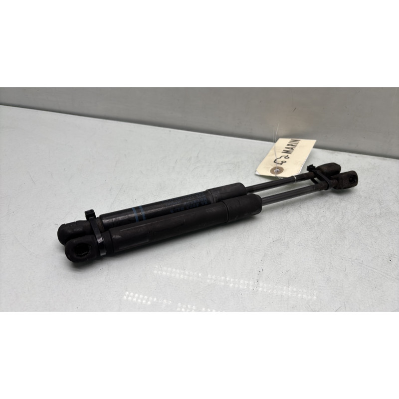 Verin de capot BMW SERIE 3 F31 Photo n°2