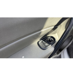 Vitre avant gauche RENAULT KANGOO 2