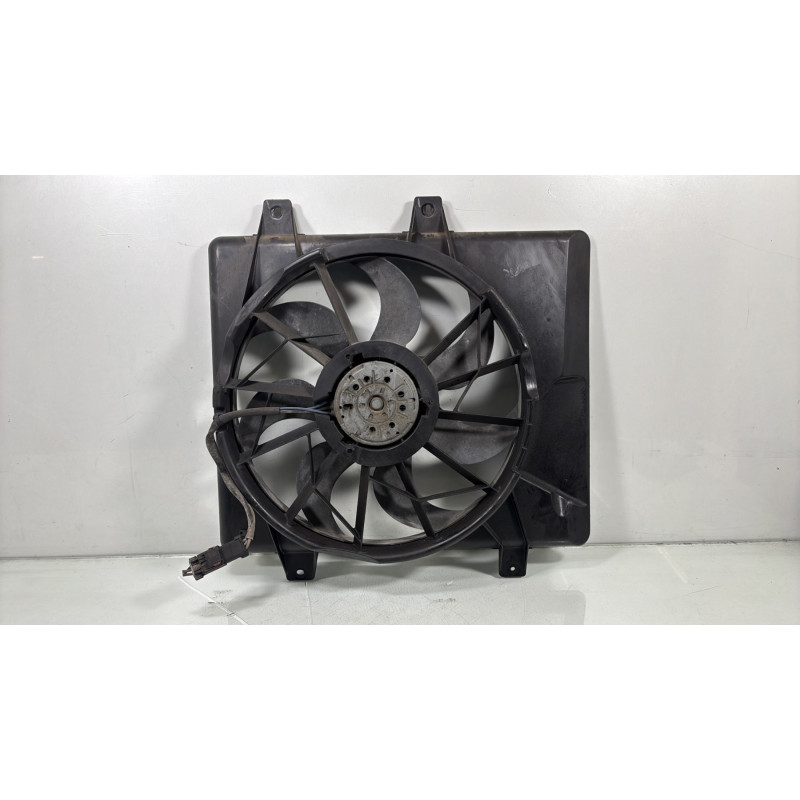 Moto ventilateur radiateur CHRYSLER PT CRUISER Photo n°2
