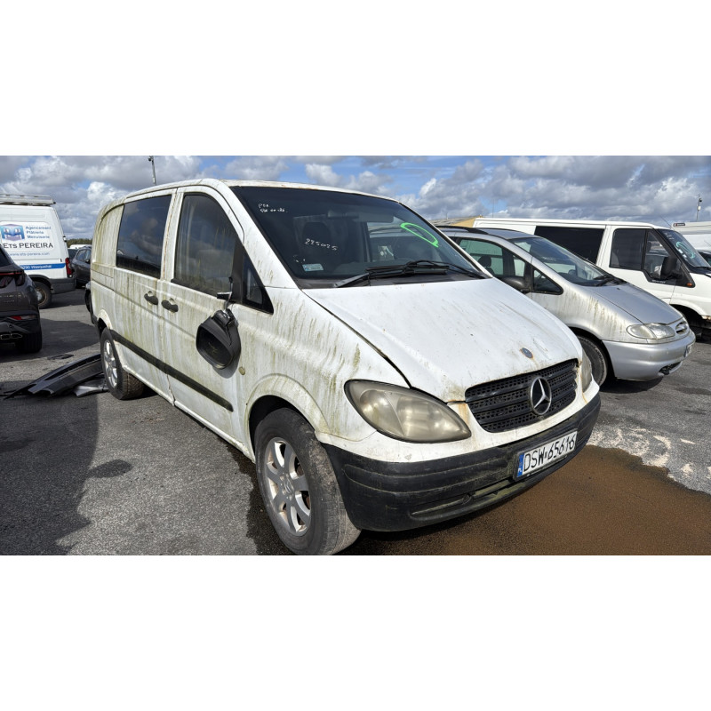 Vitre avant droit MERCEDES VITO 639 Photo n°6