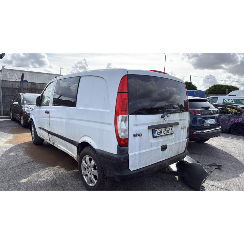 Vitre avant droit MERCEDES VITO 639 Photo n°8