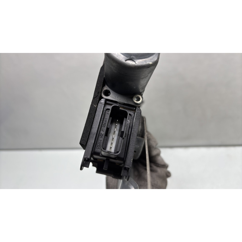 Leve vitre electrique avant gauche PEUGEOT 308 1 SW Photo n°4