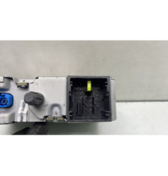 Autoradio d'origine PEUGEOT 208 1