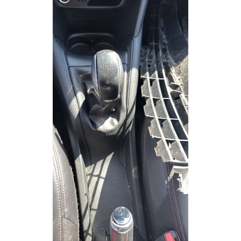 Amortisseur avant gauche PEUGEOT 208 1 Photo n°20