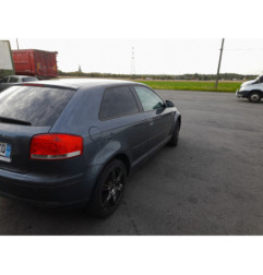 Calculateur moteur AUDI A3 2