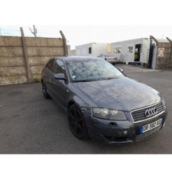 Calculateur moteur AUDI A3 2