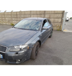 Calculateur moteur AUDI A3 2