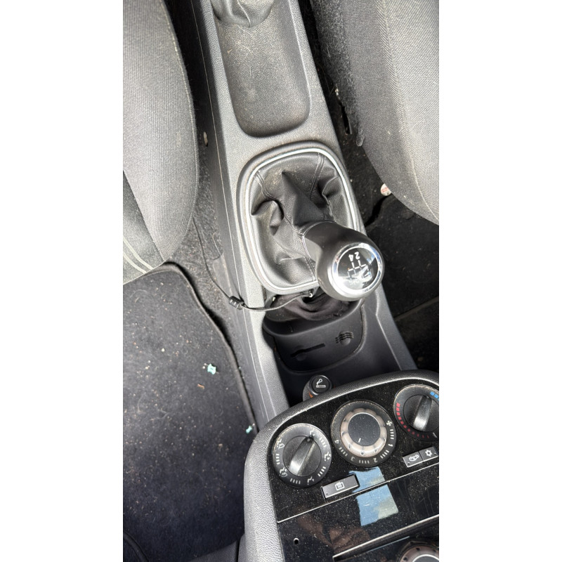 Aile avant droit OPEL CORSA D Photo n°18