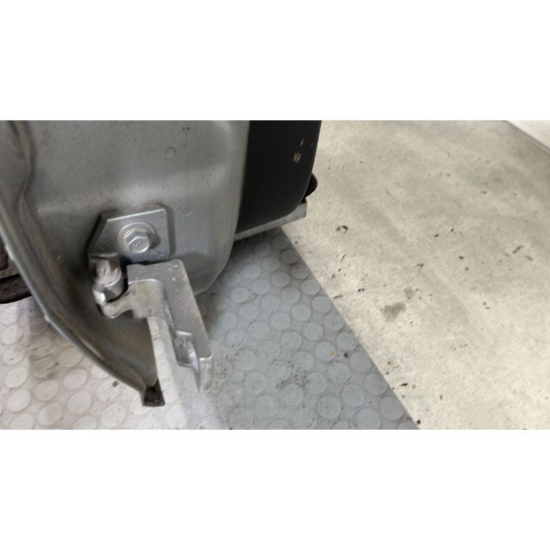 Porte avant droit OPEL CORSA D Photo n°5
