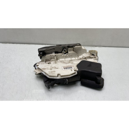 Serrure avant droit VOLKSWAGEN POLO 5