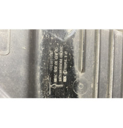 Reservoir AdBlue PEUGEOT 5008 2
