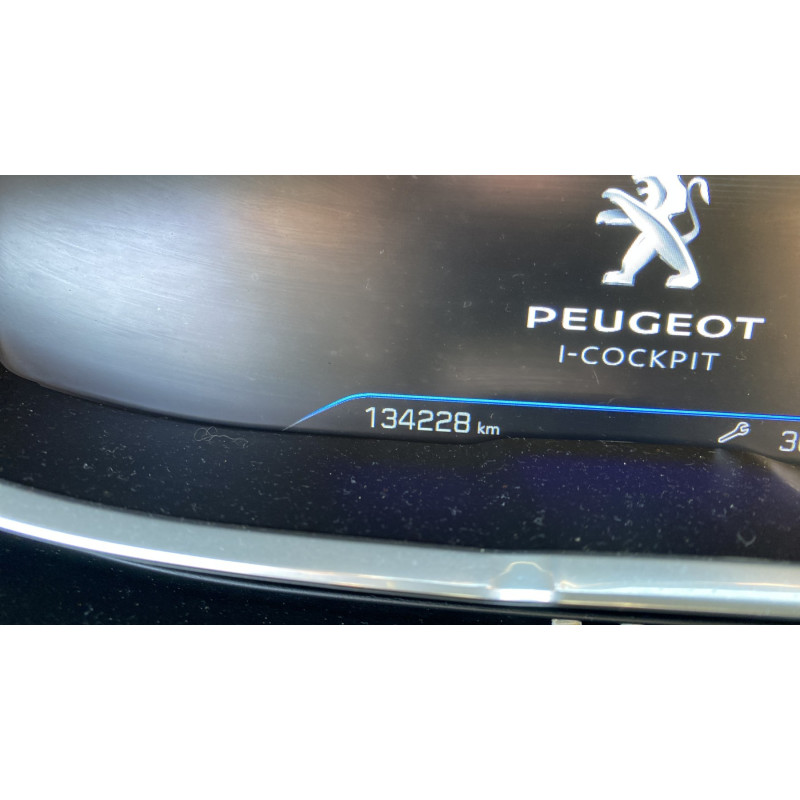 Bouton de coffre PEUGEOT 5008 2 Photo n°13