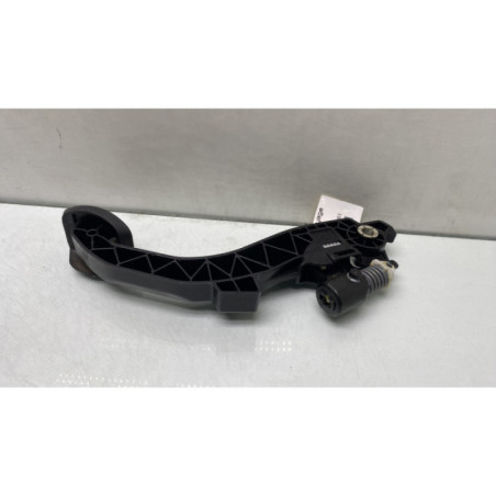 Pedale d'embrayage PEUGEOT 5008 2