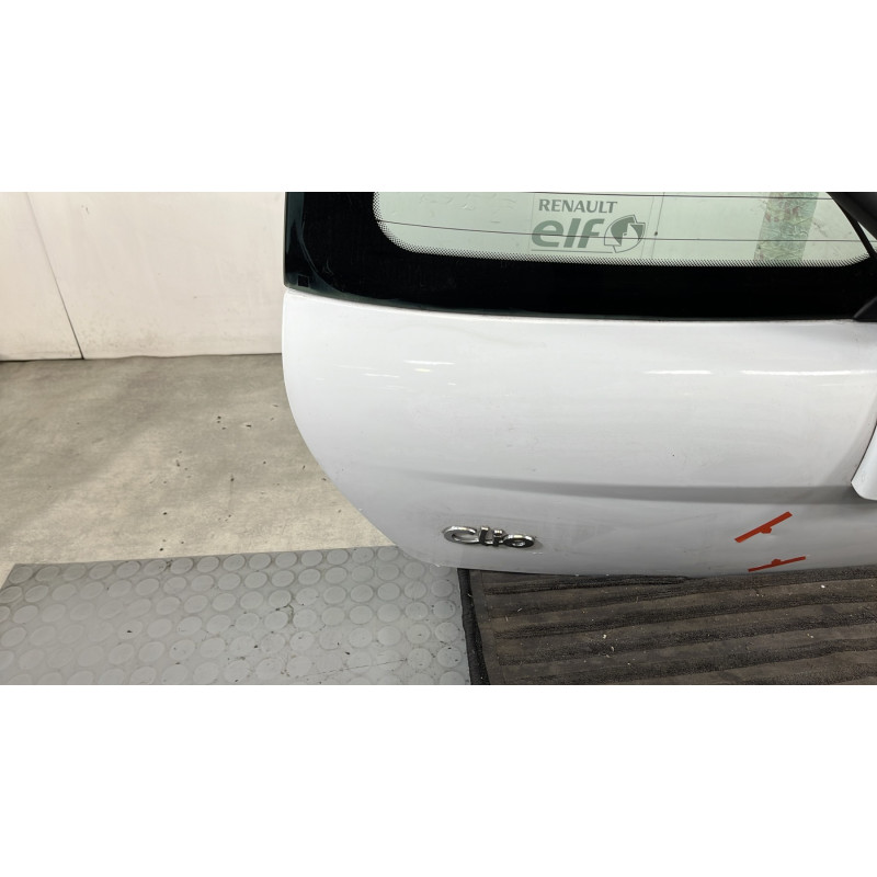 Malle/Hayon arriere RENAULT CLIO 2 CAMPUS Photo n°7