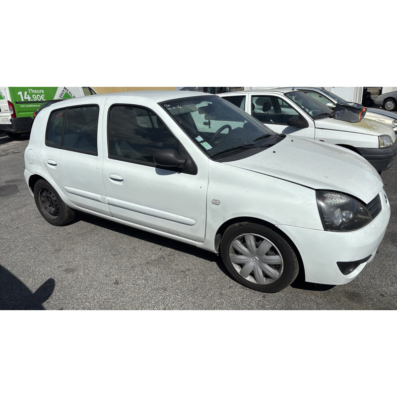 Bouton de coffre RENAULT CLIO 2 CAMPUS Photo n°11