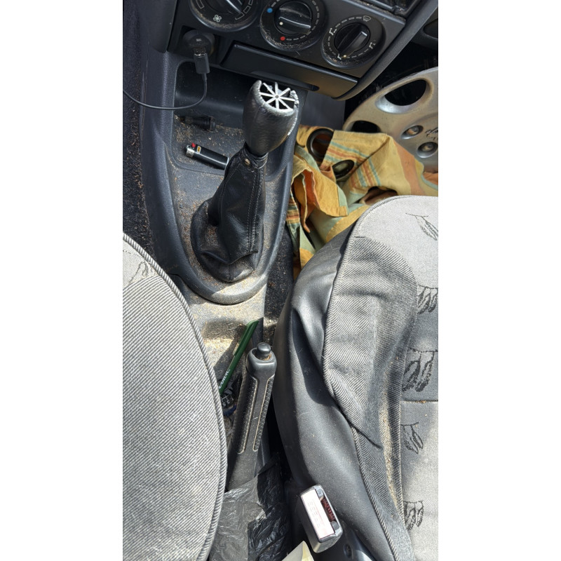 Vase de lave glace PEUGEOT PARTNER 1 Photo n°18