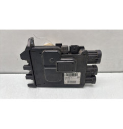 Porte fusible RENAULT MEGANE 3 Photo n°1