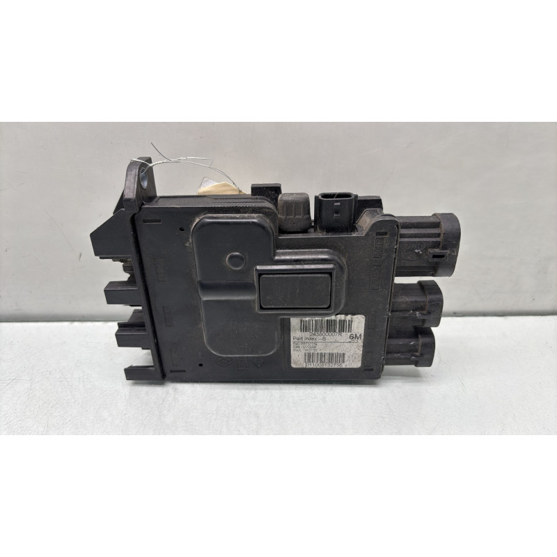 Porte fusible RENAULT MEGANE 3 Photo n°1