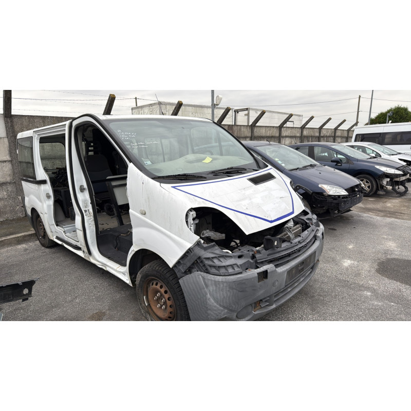 Porte de coffre droit RENAULT TRAFIC 2 Photo n°9