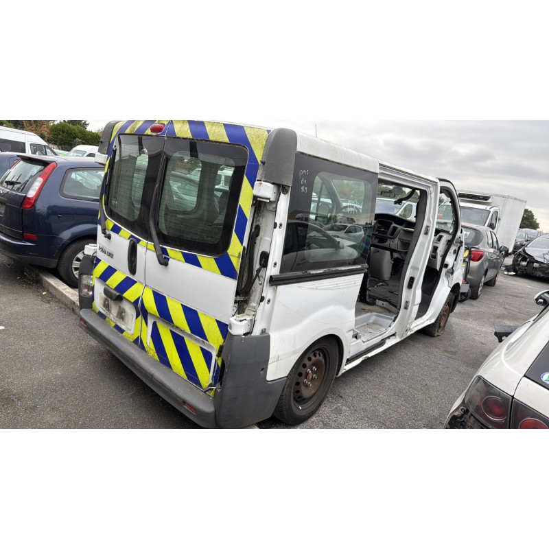 Porte de coffre droit RENAULT TRAFIC 2 Photo n°10