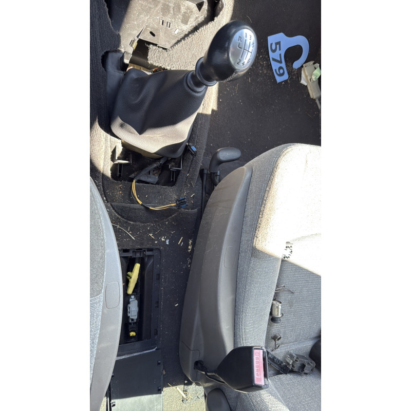 Trappe d'essence RENAULT ESPACE 4 Photo n°17
