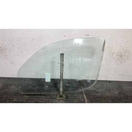 Vitre avant gauche FIAT DOBLO 1 Photo n°1