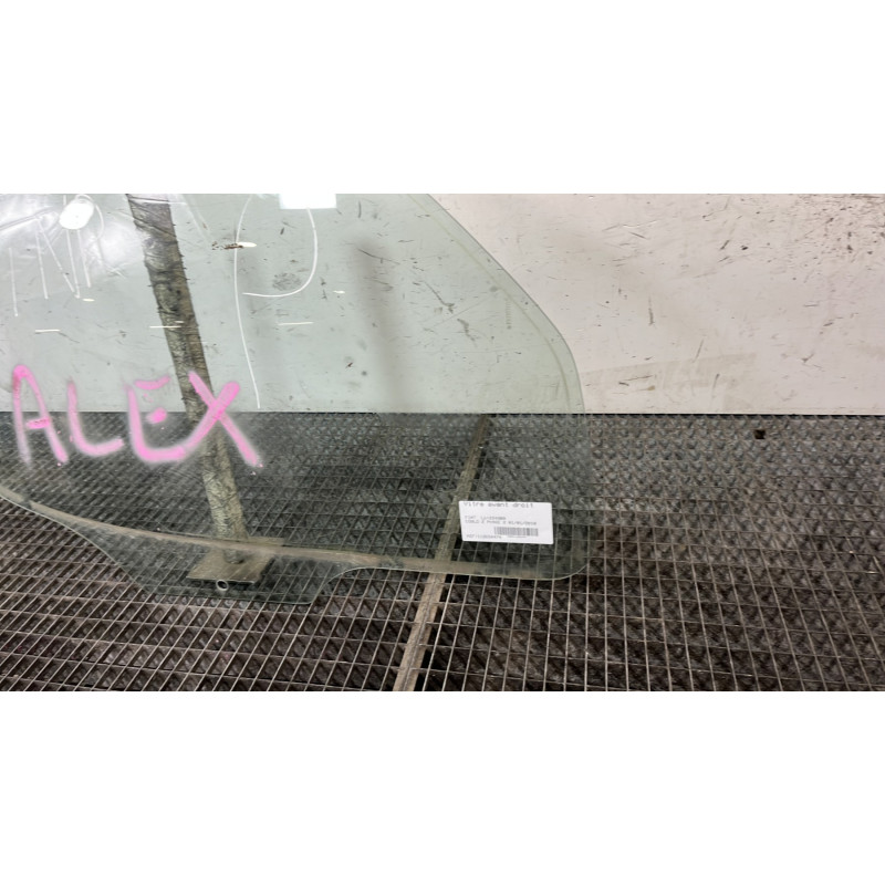 Vitre avant droit FIAT DOBLO 2 Photo n°2