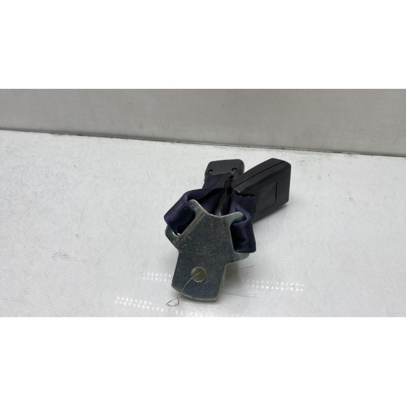 Attache ceinture arriere gauche CITROEN C4 AIRCROSS Photo n°2