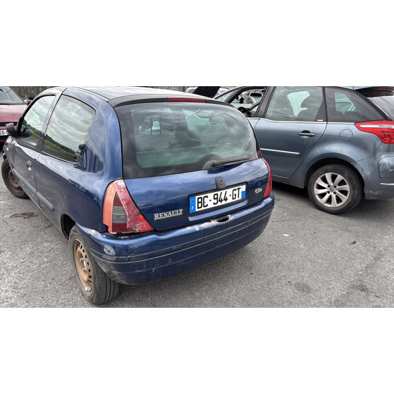Pompe à carburant RENAULT CLIO 2 Photo n°9