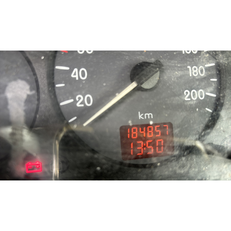 Pompe à carburant RENAULT CLIO 2 Photo n°15