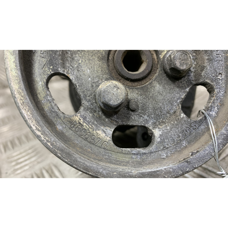 Pompe de direction RENAULT CLIO 2 Photo n°2