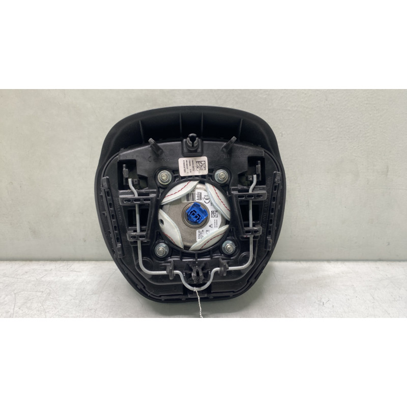 Air bag conducteur RENAULT CLIO 4 Photo n°2