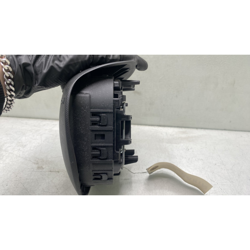 Air bag conducteur RENAULT CLIO 4 Photo n°4
