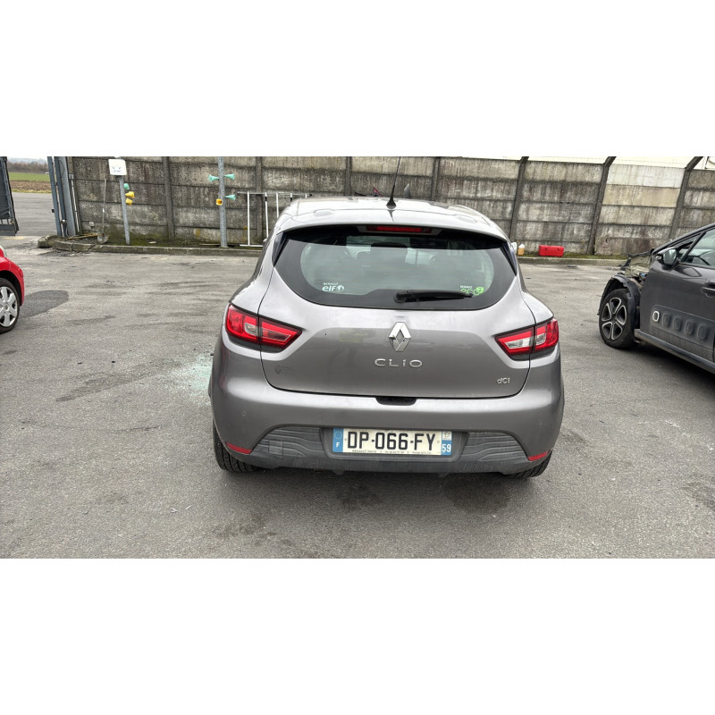 Pompe à carburant RENAULT CLIO 4 Photo n°9