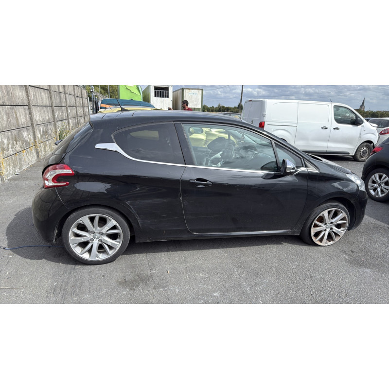 Anti brouillard droit (feux) PEUGEOT 208 1 Photo n°10