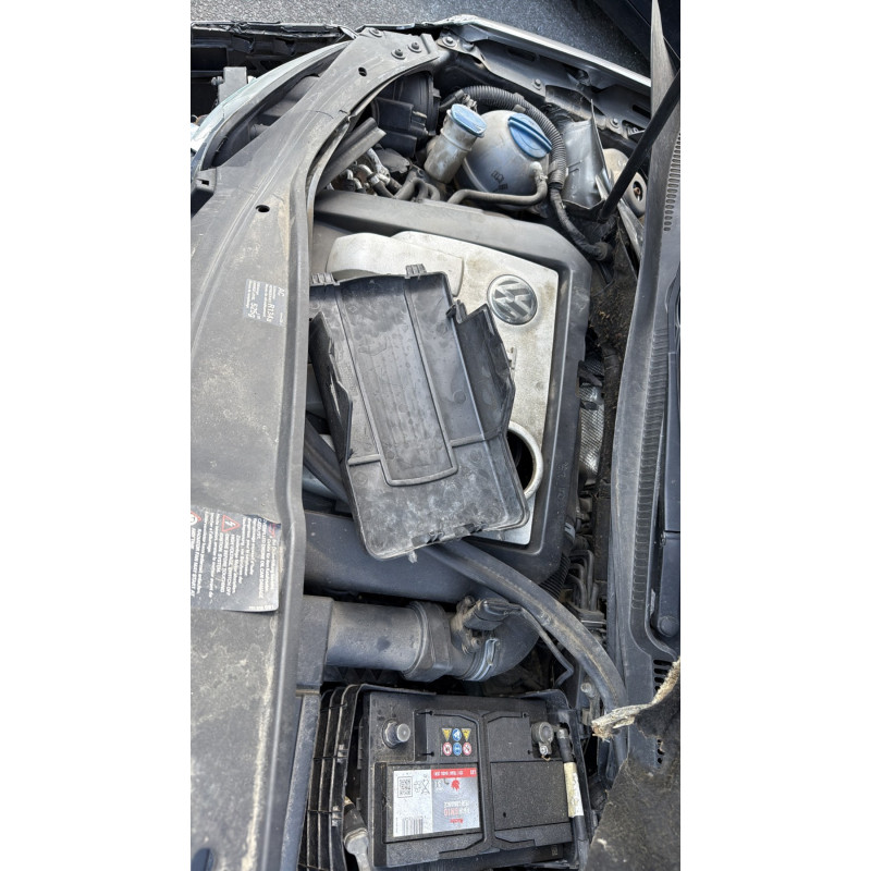 Feu arriere secondaire gauche (feux) VOLKSWAGEN GOLF 5 Photo n°11