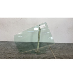 Vitre arriere droit VOLKSWAGEN POLO 5 Photo n°1