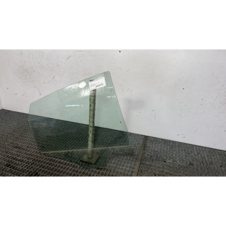 Vitre arriere droit VOLKSWAGEN POLO 5