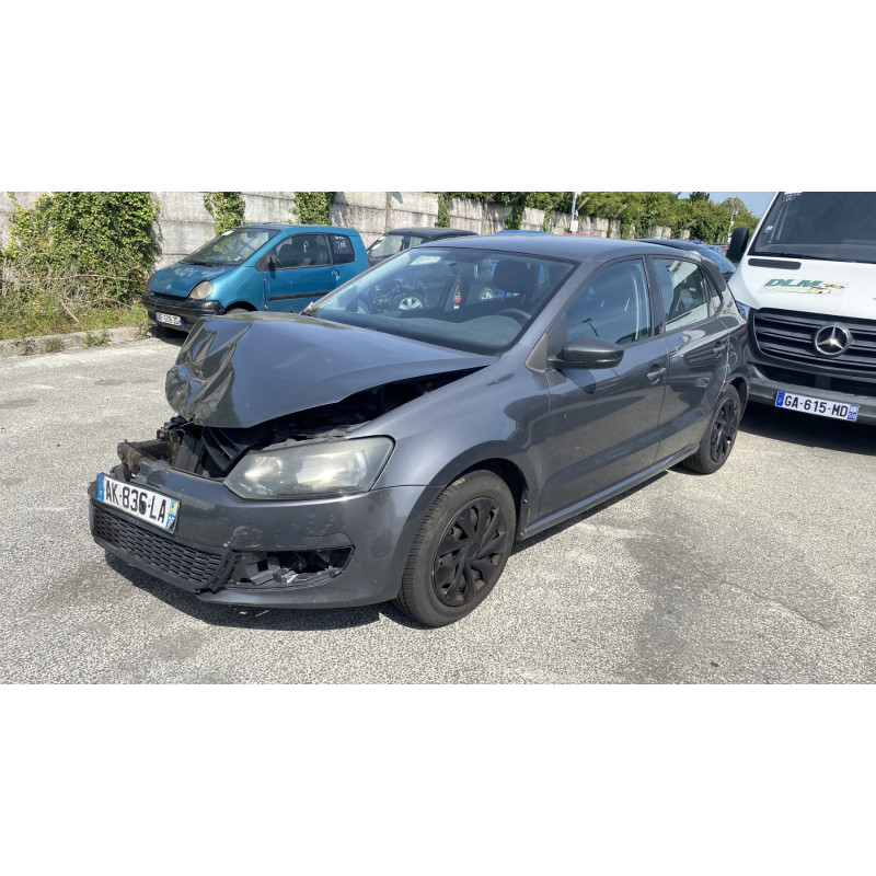 Vitre arriere droit VOLKSWAGEN POLO 5 Photo n°5