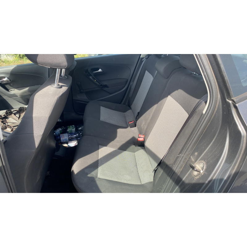 Vitre arriere droit VOLKSWAGEN POLO 5 Photo n°15