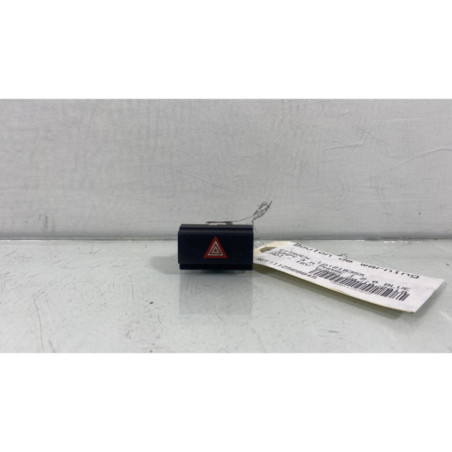 Bouton de warning CITROEN JUMPY 3 M Photo n°1