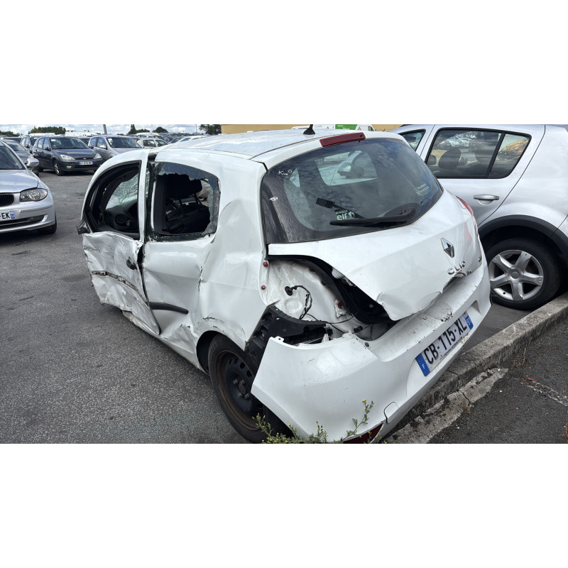 Poignee porte avant droit RENAULT CLIO 3 Photo n°9