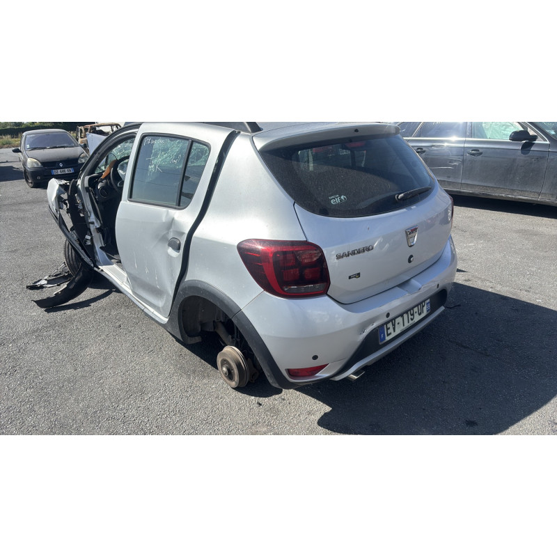 Vitre arriere gauche DACIA SANDERO 2 Photo n°8