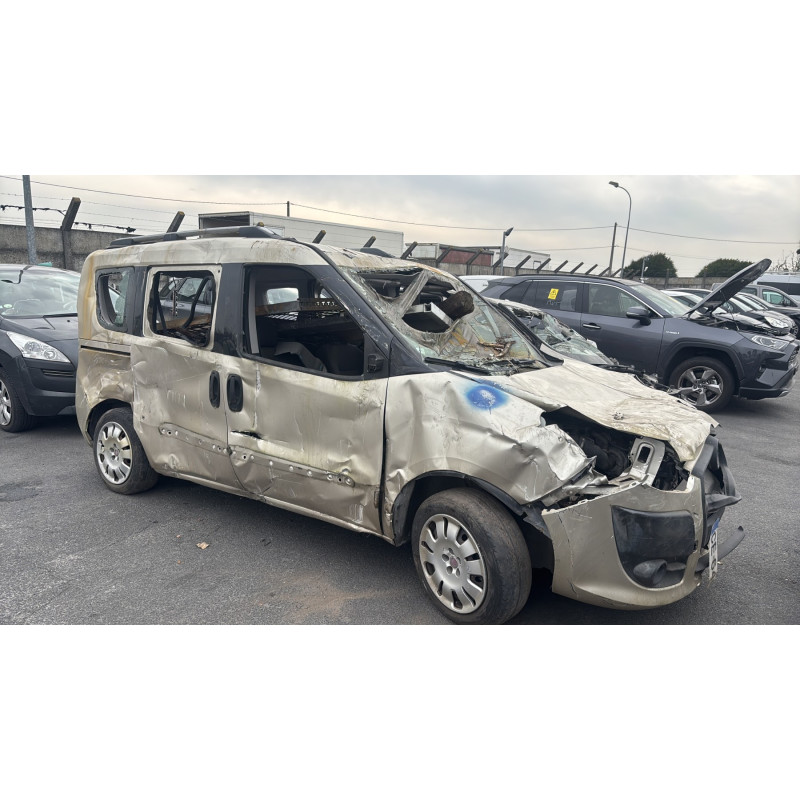 Leve vitre electrique avant gauche FIAT DOBLO 2 Photo n°6