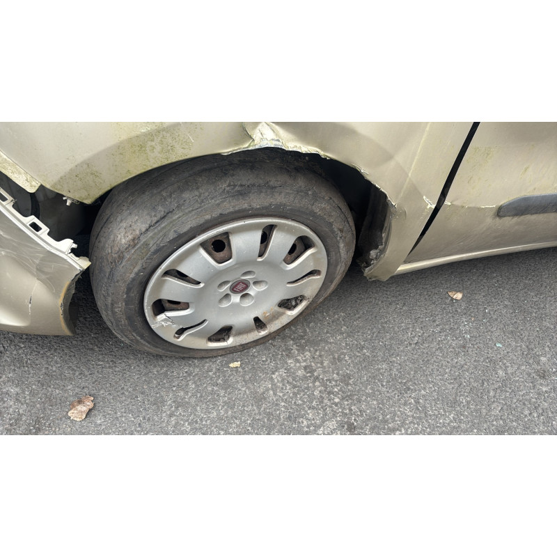 Leve vitre electrique avant gauche FIAT DOBLO 2 Photo n°11